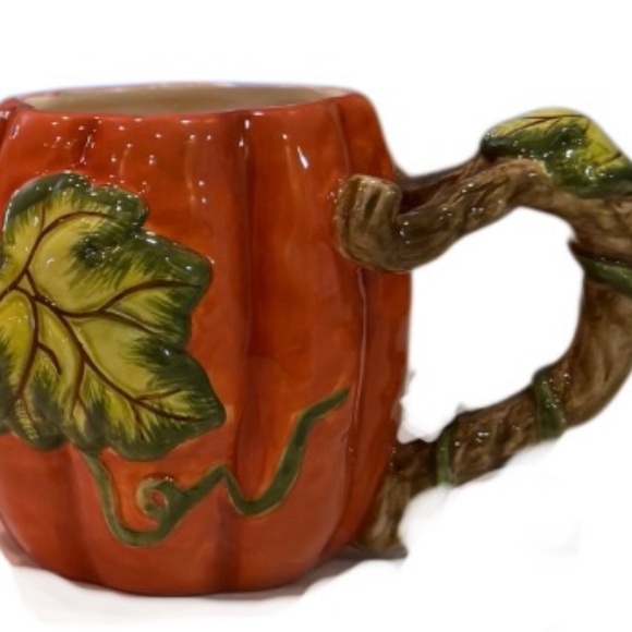 Set of 2 Harvest Pumpkin Mugs with Leaf Accent - Picture 3 of 10